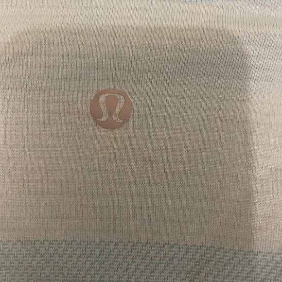 Lululemon Teal Athletic Top Size L/XL - Picture 2 of 2